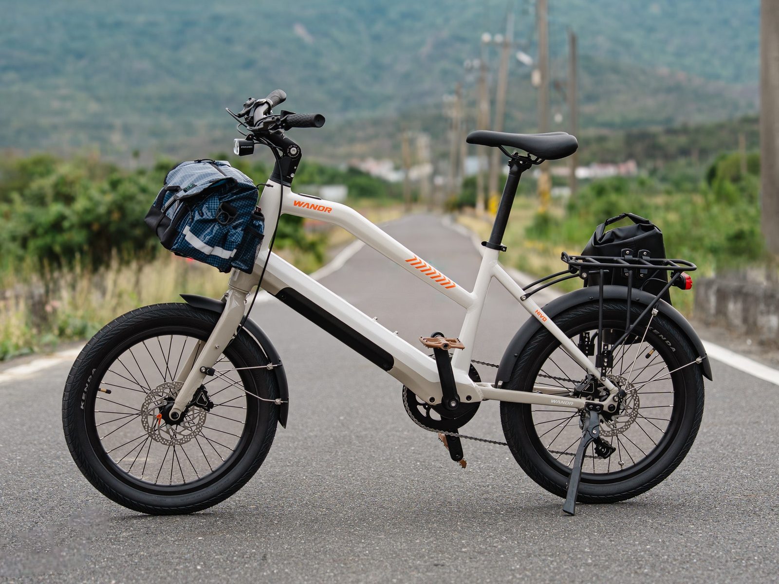 Nivo loaded with front basket and rear rack bags
