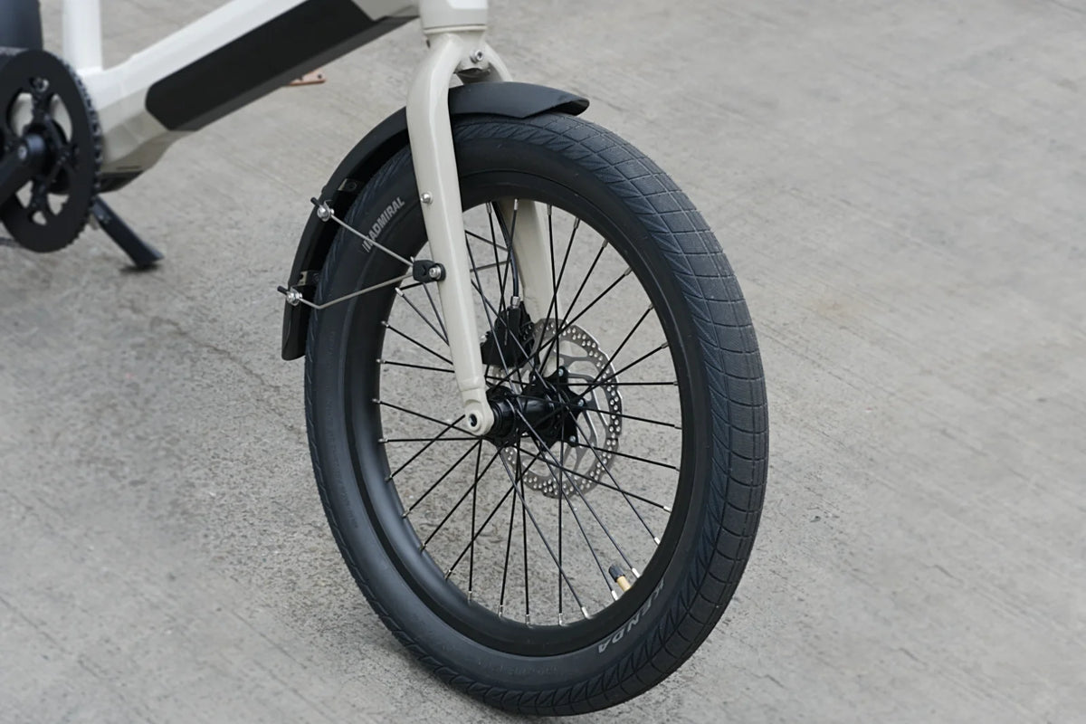 2.4inch wider tyres